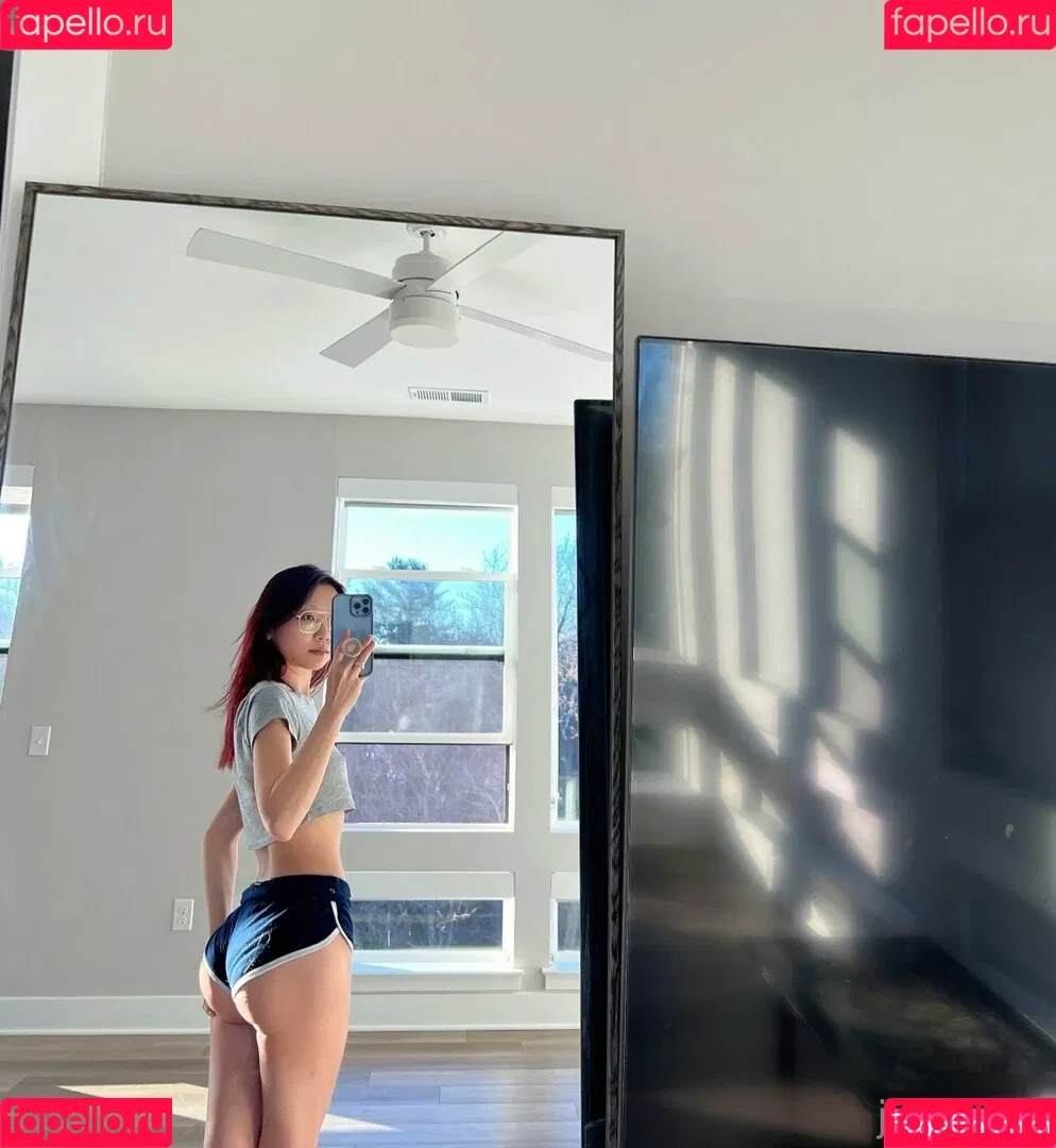 thejinnychu Onlyfans Photo Gallery 