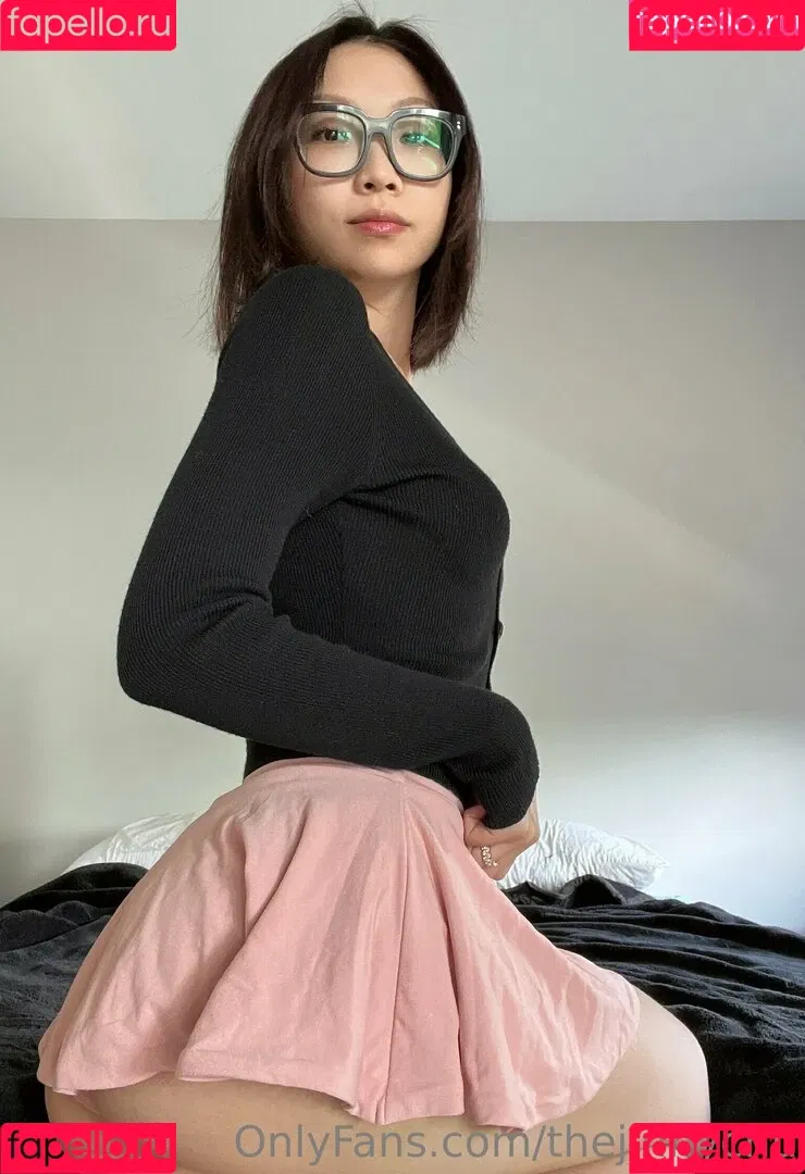 thejinnychu Onlyfans Photo Gallery 