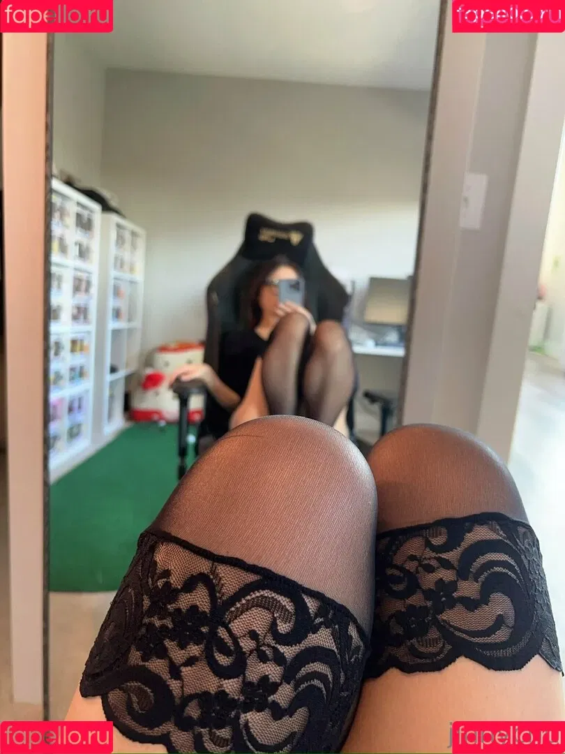 thejinnychu Onlyfans Photo Gallery 