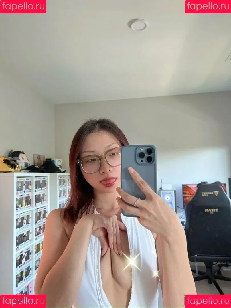 thejinnychu Onlyfans Photo Gallery 
