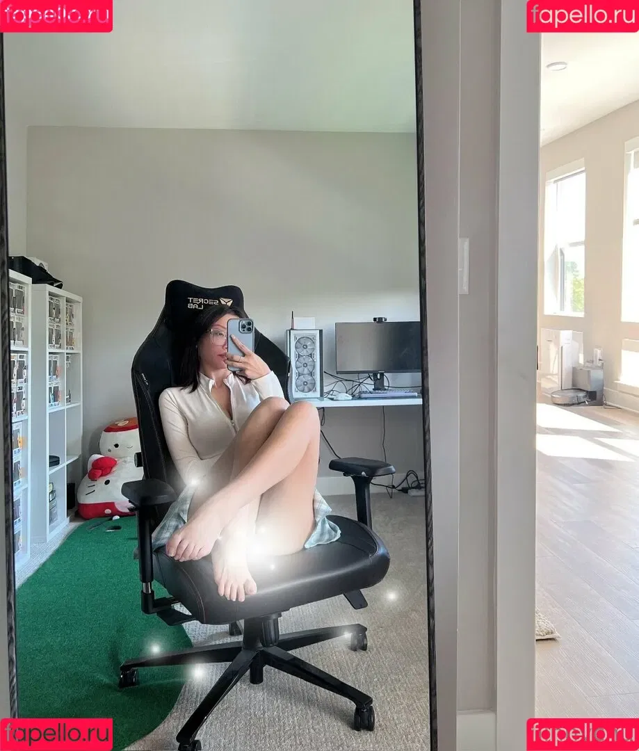 thejinnychu Onlyfans Photo Gallery 