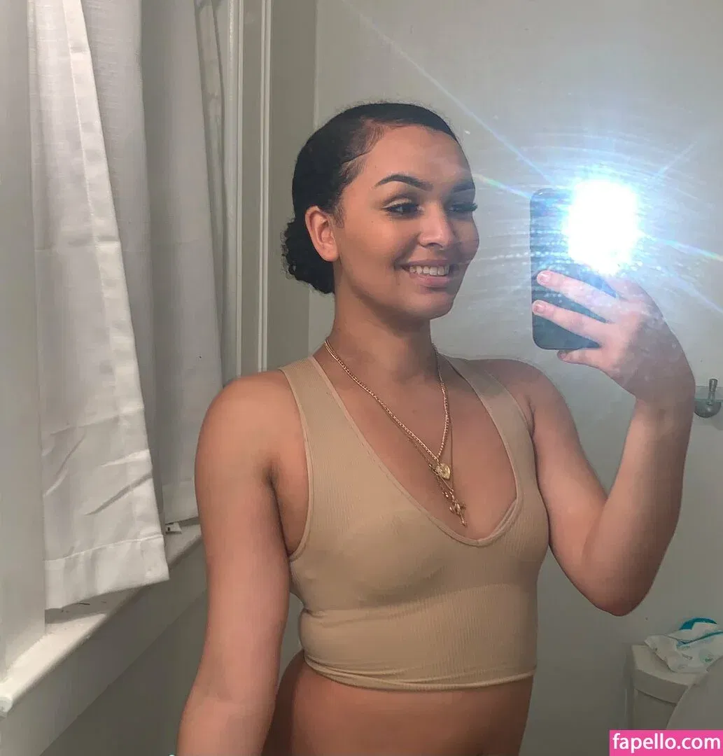 thejinnychu Onlyfans Photo Gallery 