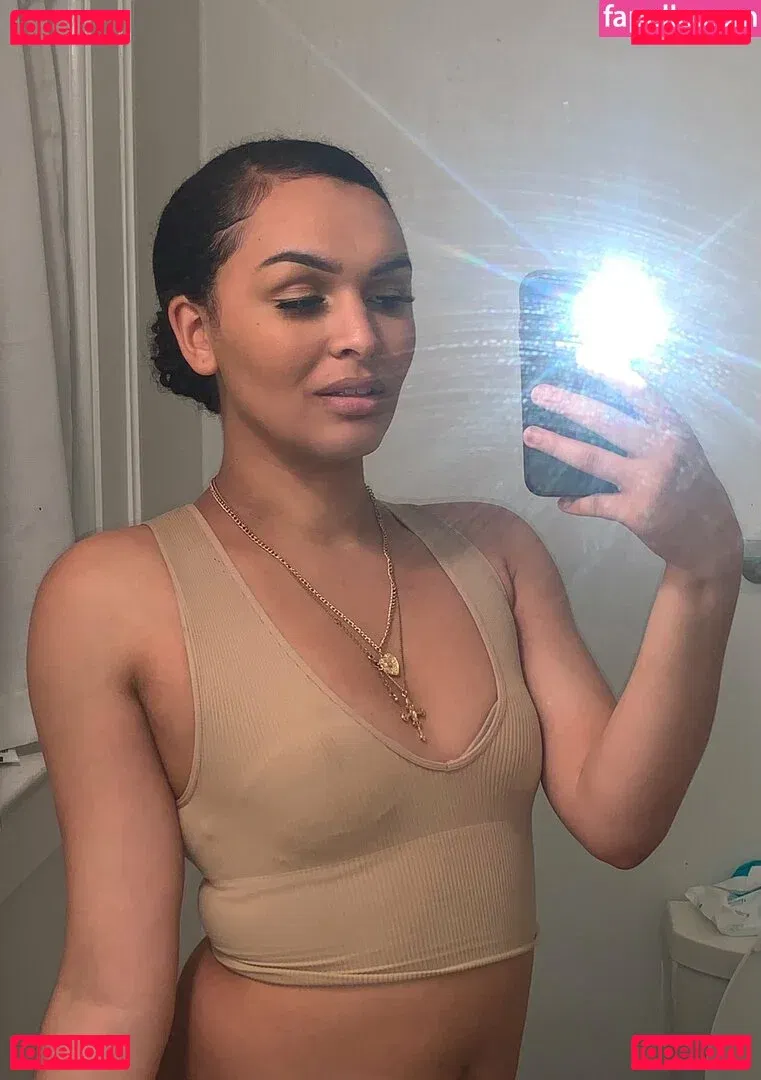 thejinnychu Onlyfans Photo Gallery 