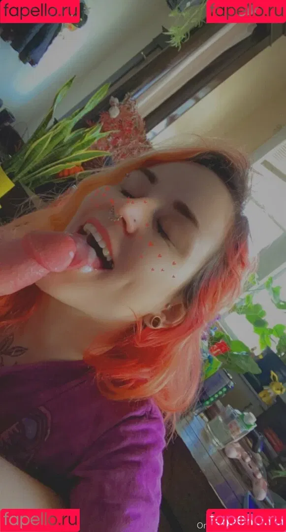 tinytoni Onlyfans Photo Gallery 
