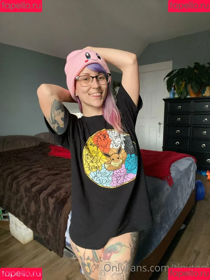 tinytoni Onlyfans Photo Gallery 