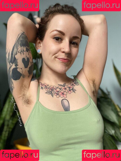 tinytoni Onlyfans Photo Gallery 