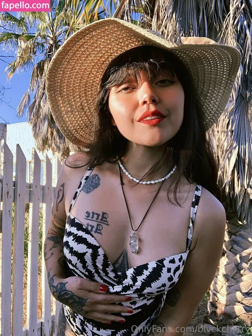 blvckchxrry Onlyfans Photo Gallery 