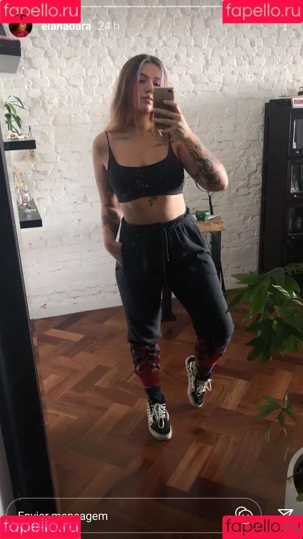 Elana Dara Onlyfans Photo Gallery 