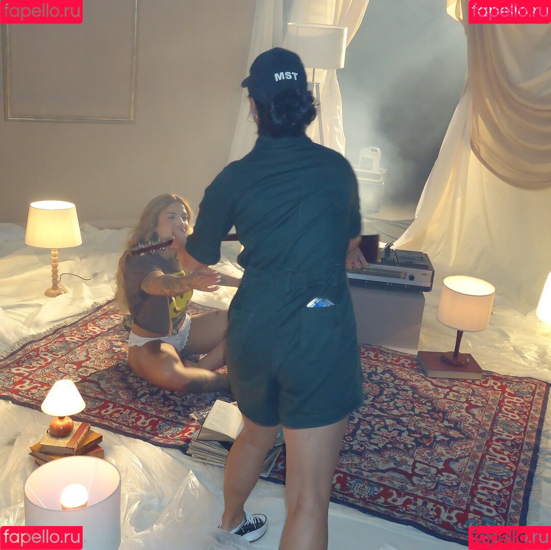 Elana Dara Onlyfans Photo Gallery 