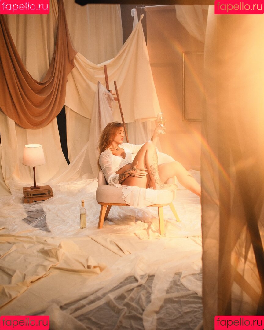 Elana Dara Onlyfans Photo Gallery 