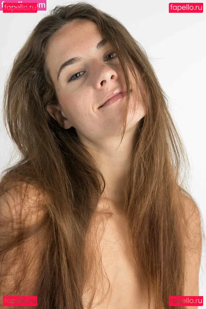 Mara Blake Onlyfans Photo Gallery 