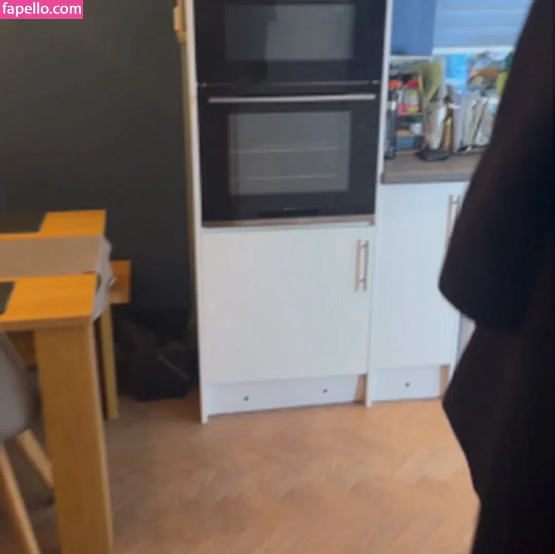 Zoe Gara Onlyfans Photo Gallery 