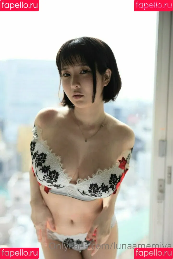 lunaamemiya Onlyfans Photo Gallery 