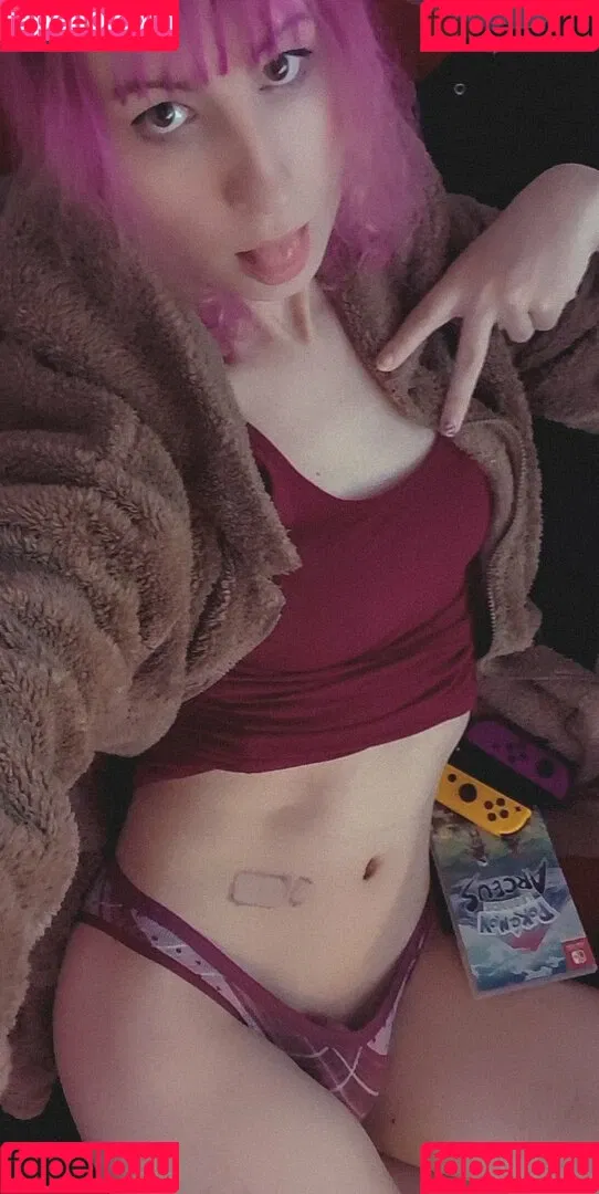 secretsaria Onlyfans Photo Gallery 