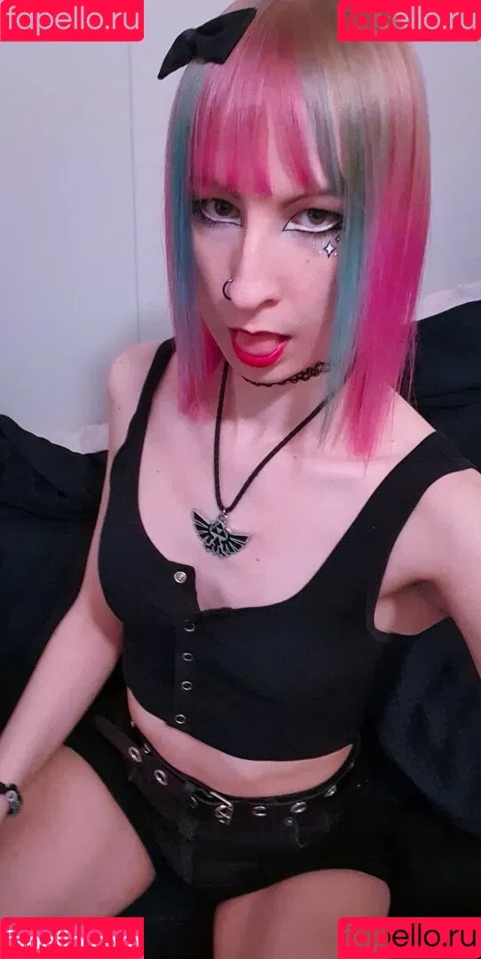 secretsaria Onlyfans Photo Gallery 