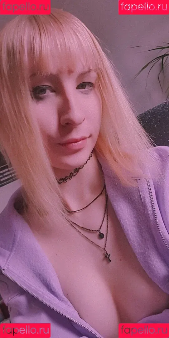 secretsaria Onlyfans Photo Gallery 