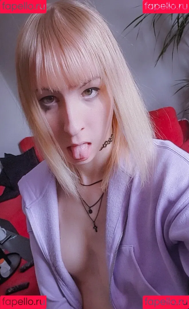 secretsaria Onlyfans Photo Gallery 