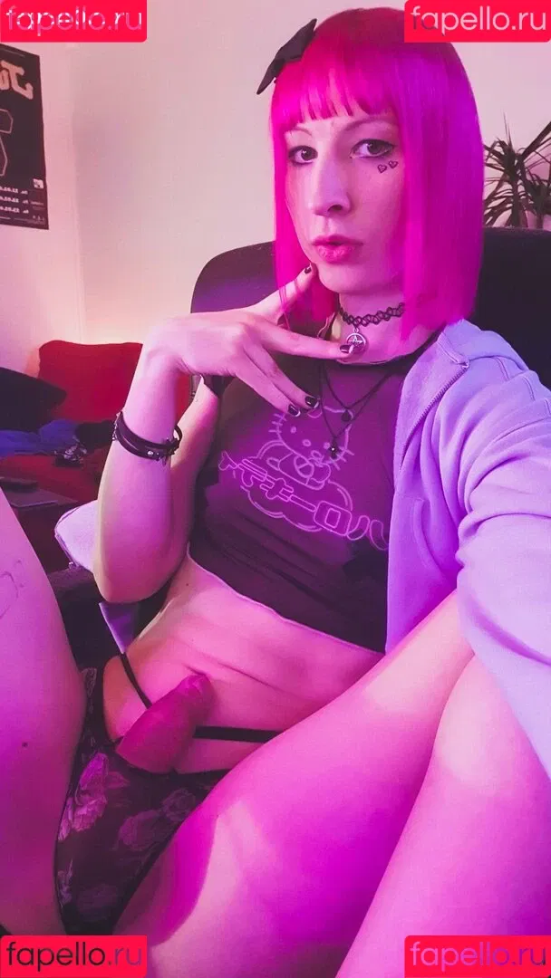 secretsaria Onlyfans Photo Gallery 