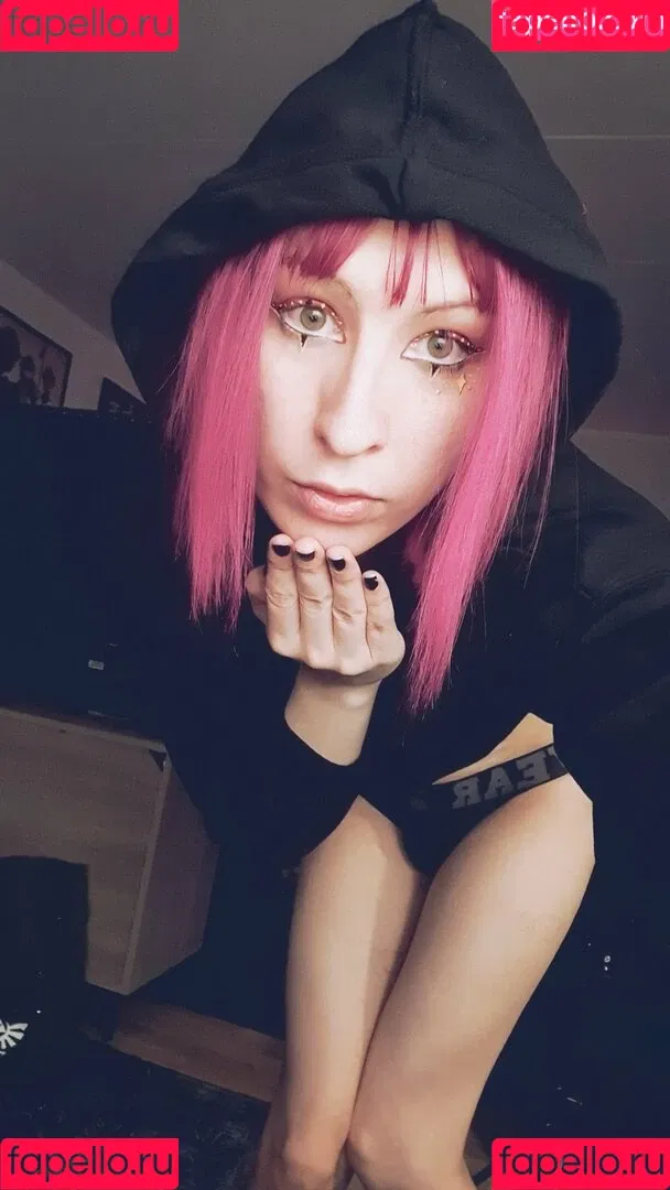 secretsaria Onlyfans Photo Gallery 