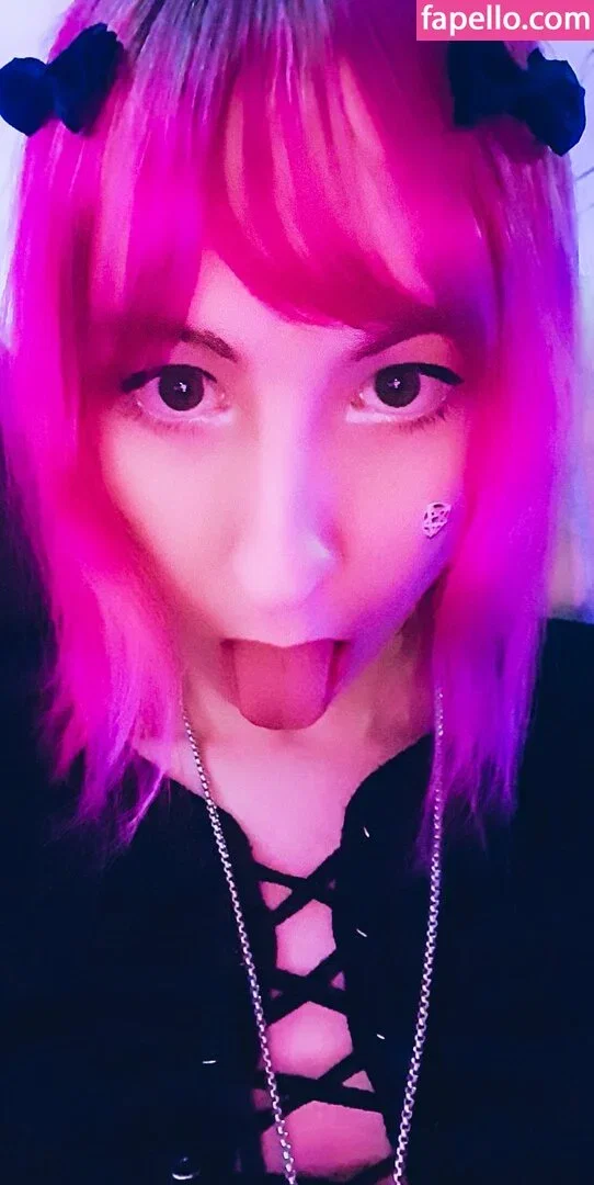 secretsaria Onlyfans Photo Gallery 