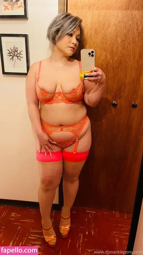 djsnarklepony Onlyfans Photo Gallery 