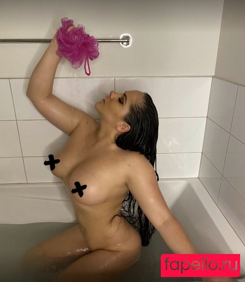 Valery94 Nude Onlyfans Photo 17