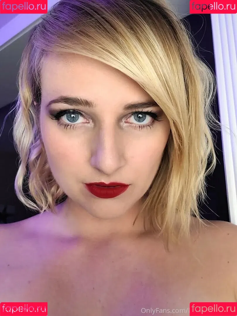Kate England Onlyfans Photo Gallery 