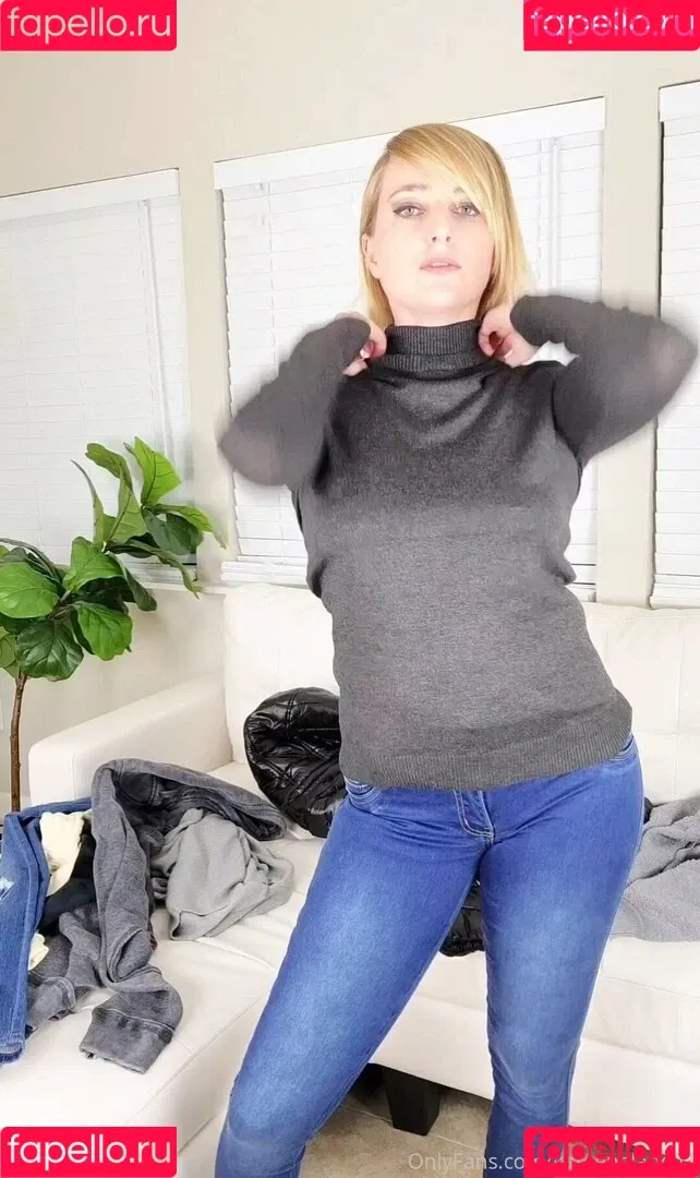 Kate England Onlyfans Photo Gallery 