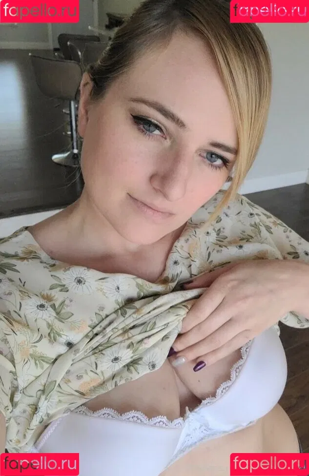 Kate England Onlyfans Photo Gallery 