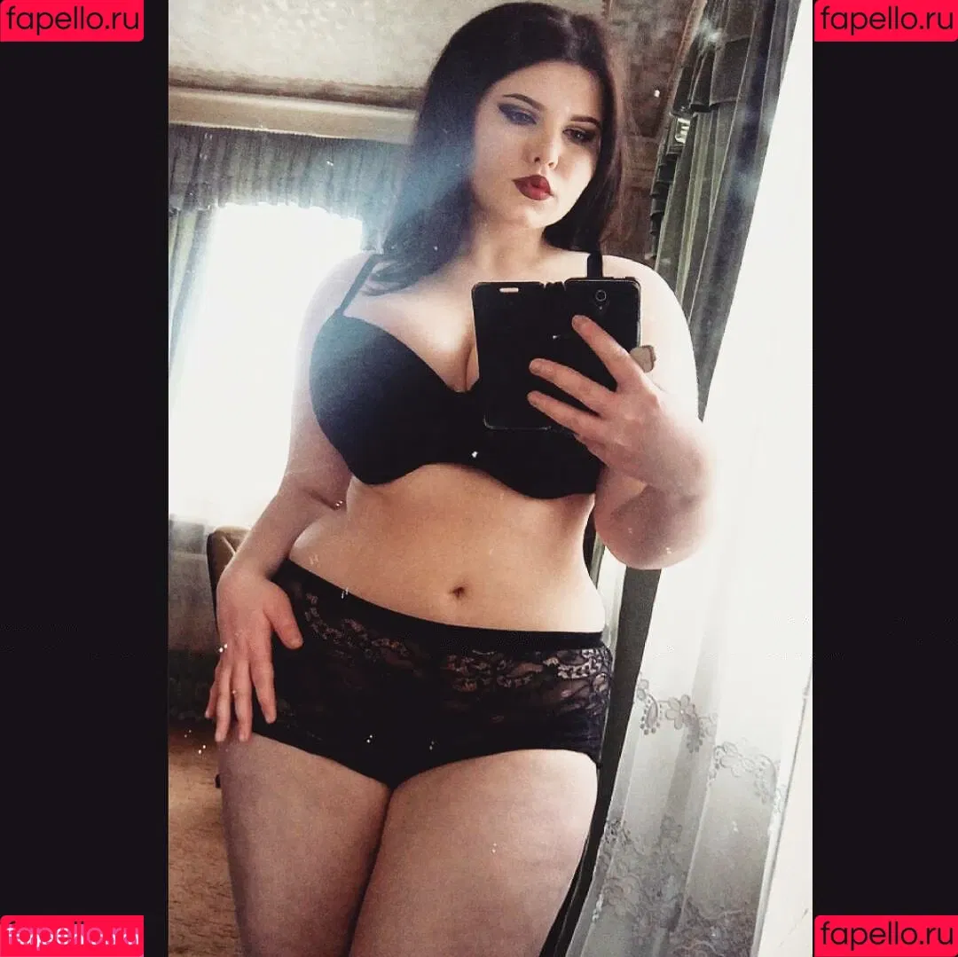 Anna Bernadi Onlyfans Photo Gallery 