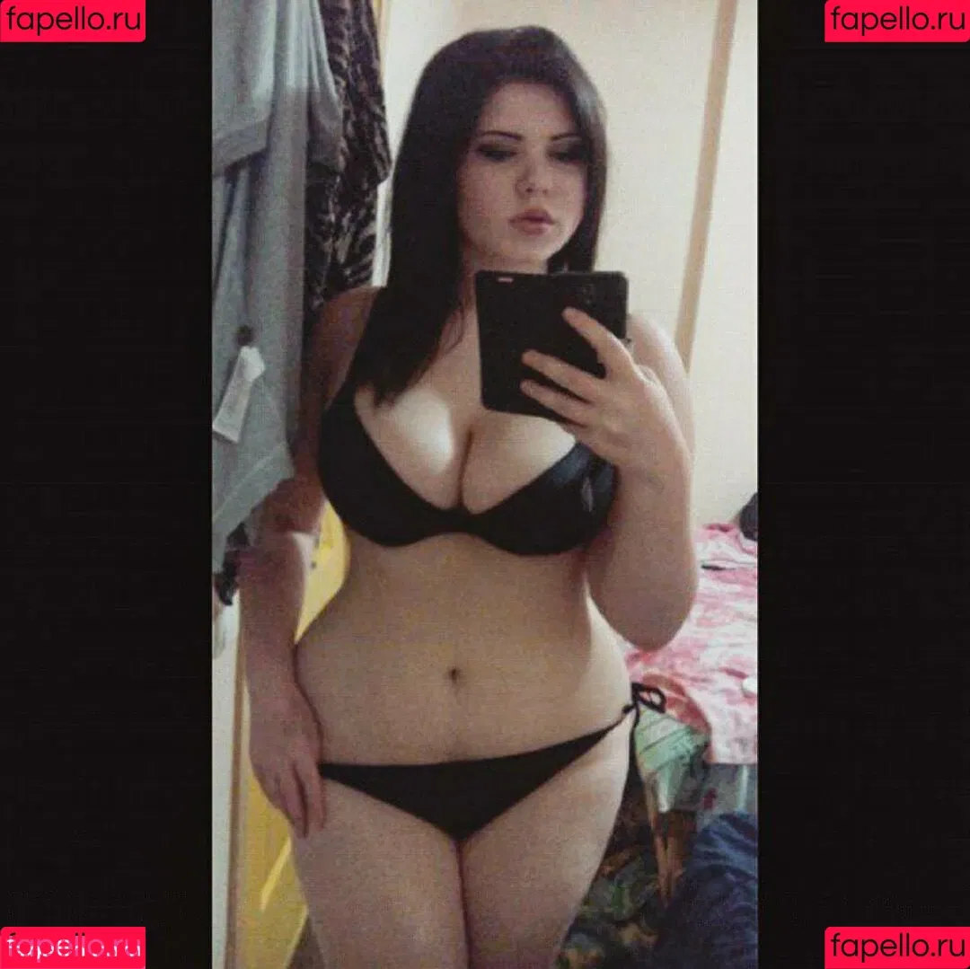 Anna Bernadi Onlyfans Photo Gallery 