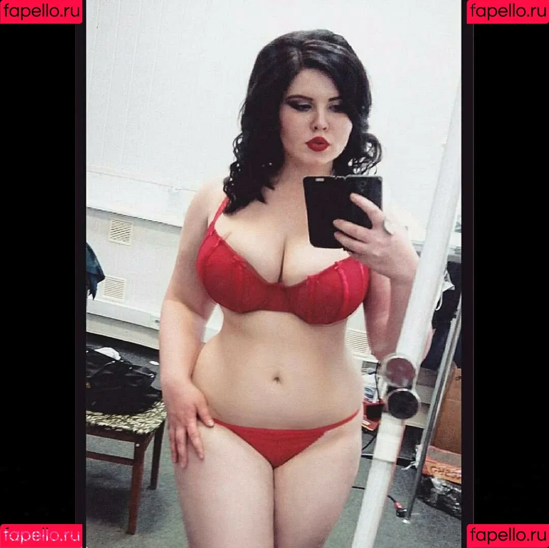 Anna Bernadi Onlyfans Photo Gallery 