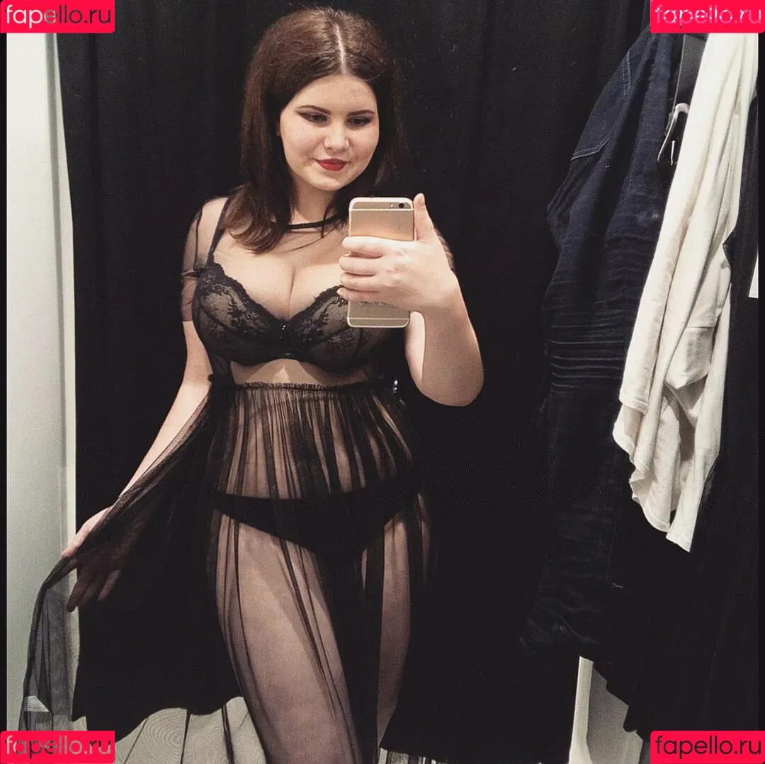 Anna Bernadi Onlyfans Photo Gallery 