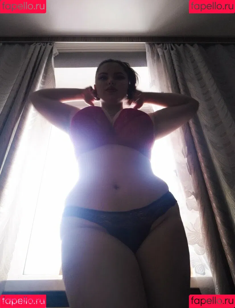 Anna Bernadi Onlyfans Photo Gallery 