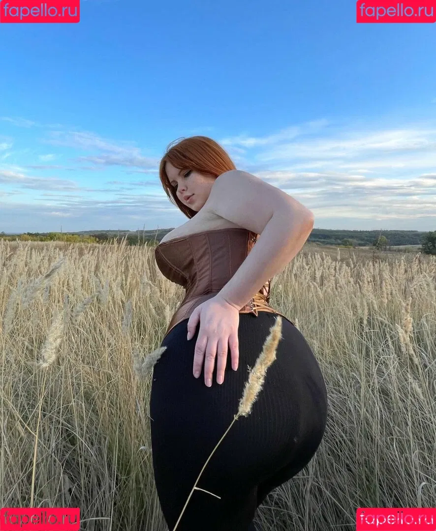 Anna Bernadi Onlyfans Photo Gallery 
