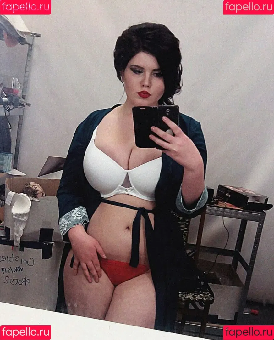 Anna Bernadi Onlyfans Photo Gallery 