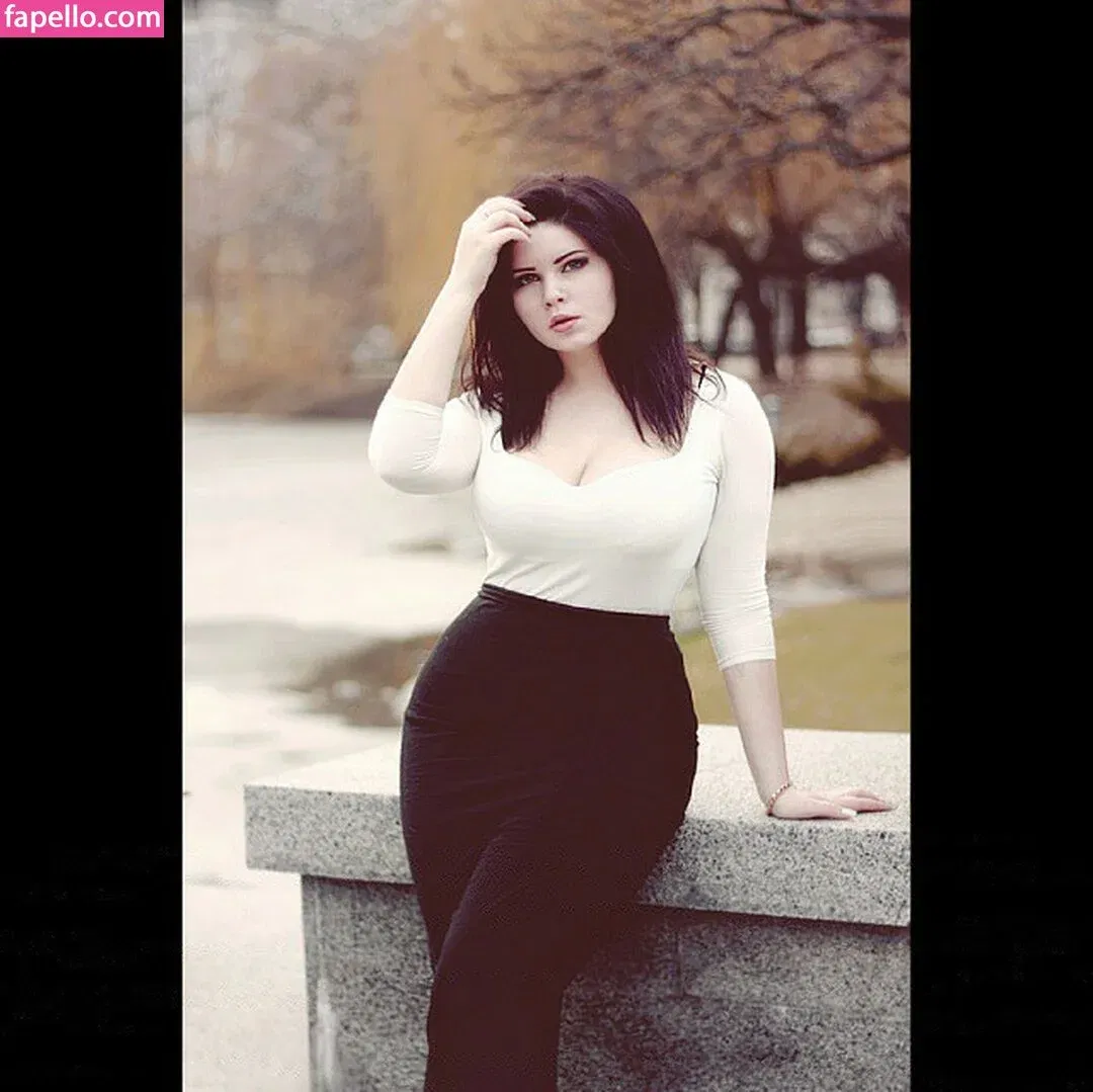 Anna Bernadi Onlyfans Photo Gallery 