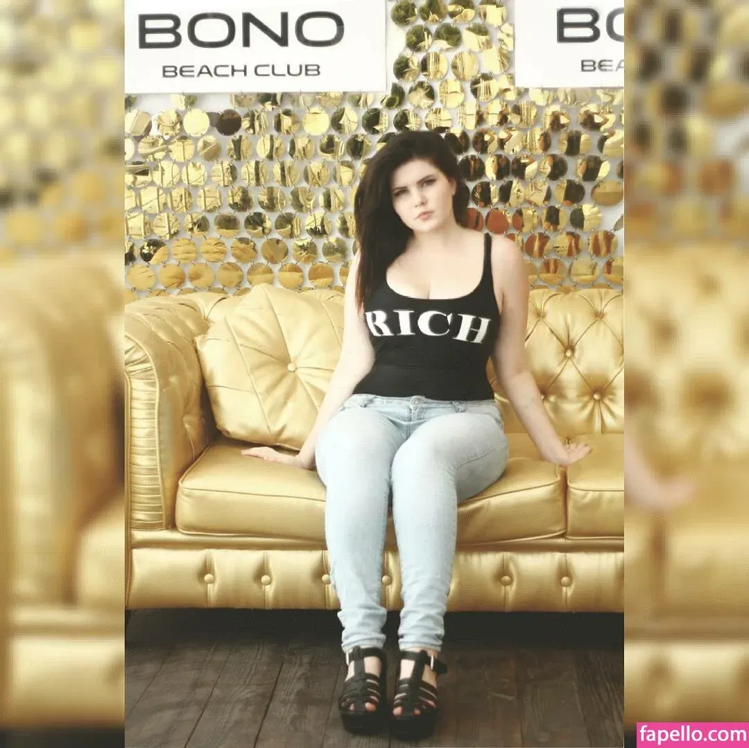 Anna Bernadi Onlyfans Photo Gallery 