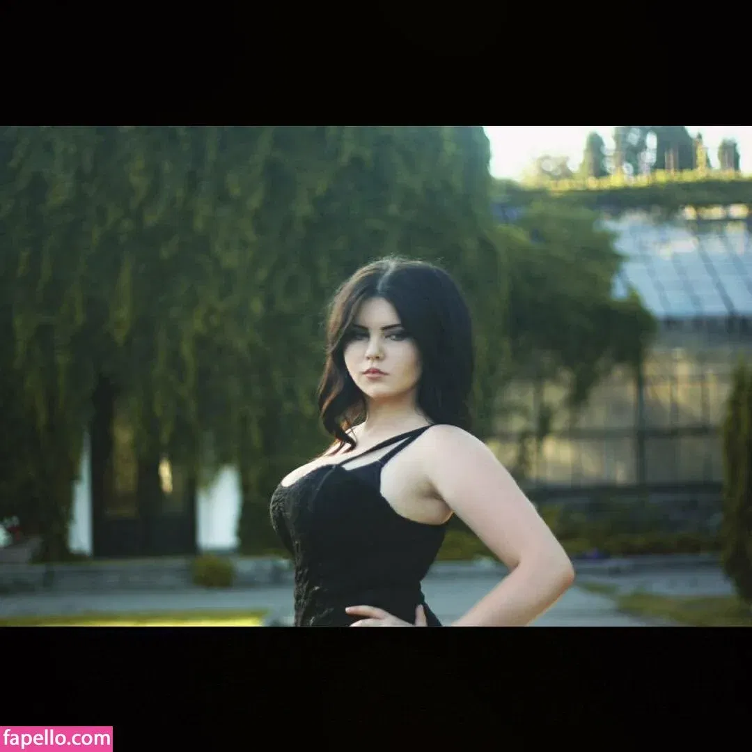 Anna Bernadi Onlyfans Photo Gallery 