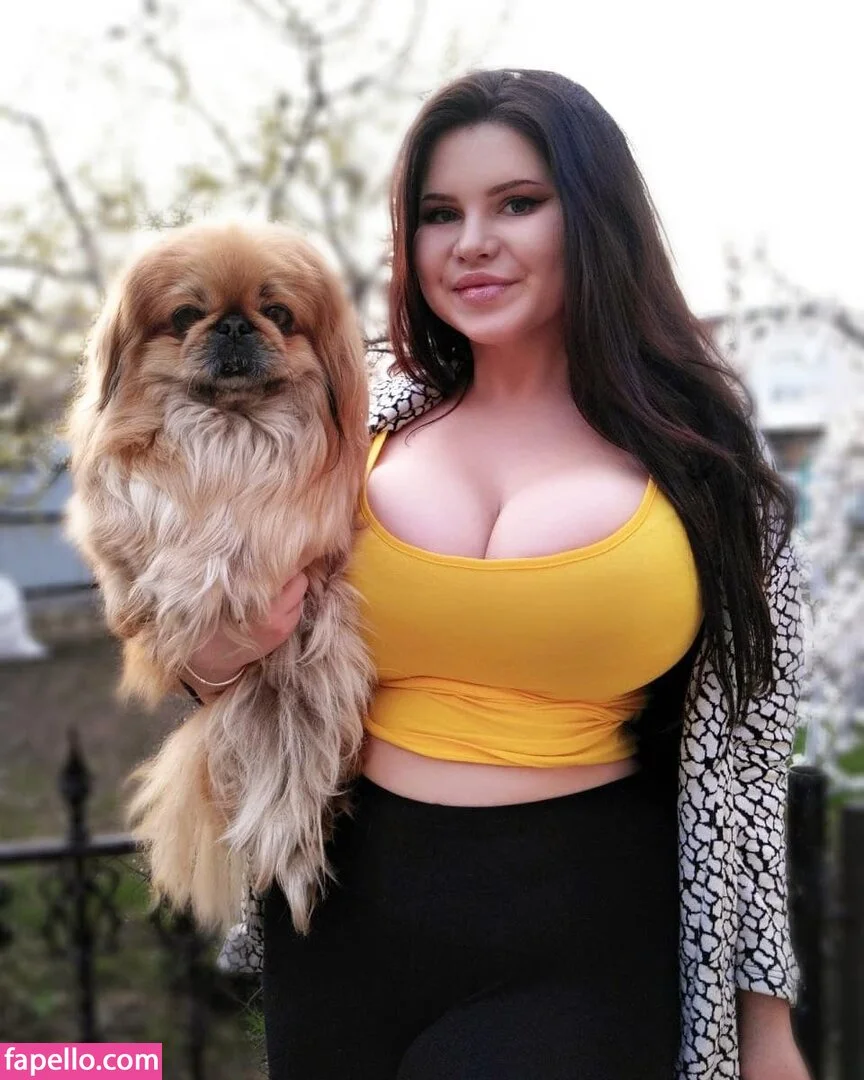 Anna Bernadi Onlyfans Photo Gallery 