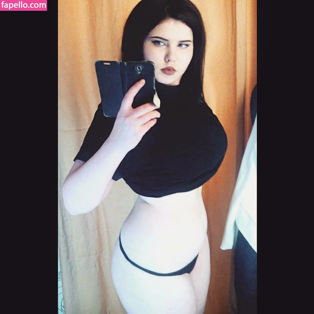 Anna Bernadi Onlyfans Photo Gallery 