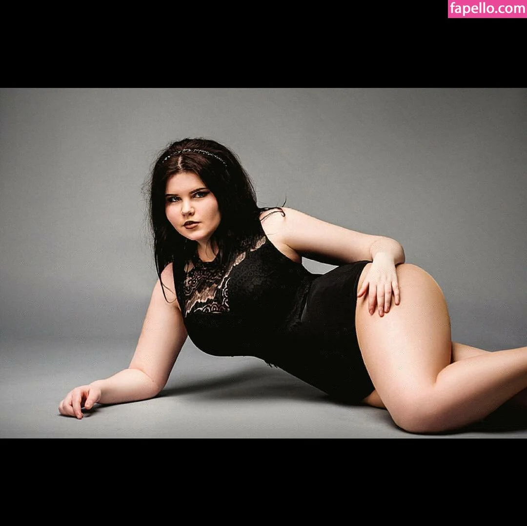 Anna Bernadi Onlyfans Photo Gallery 