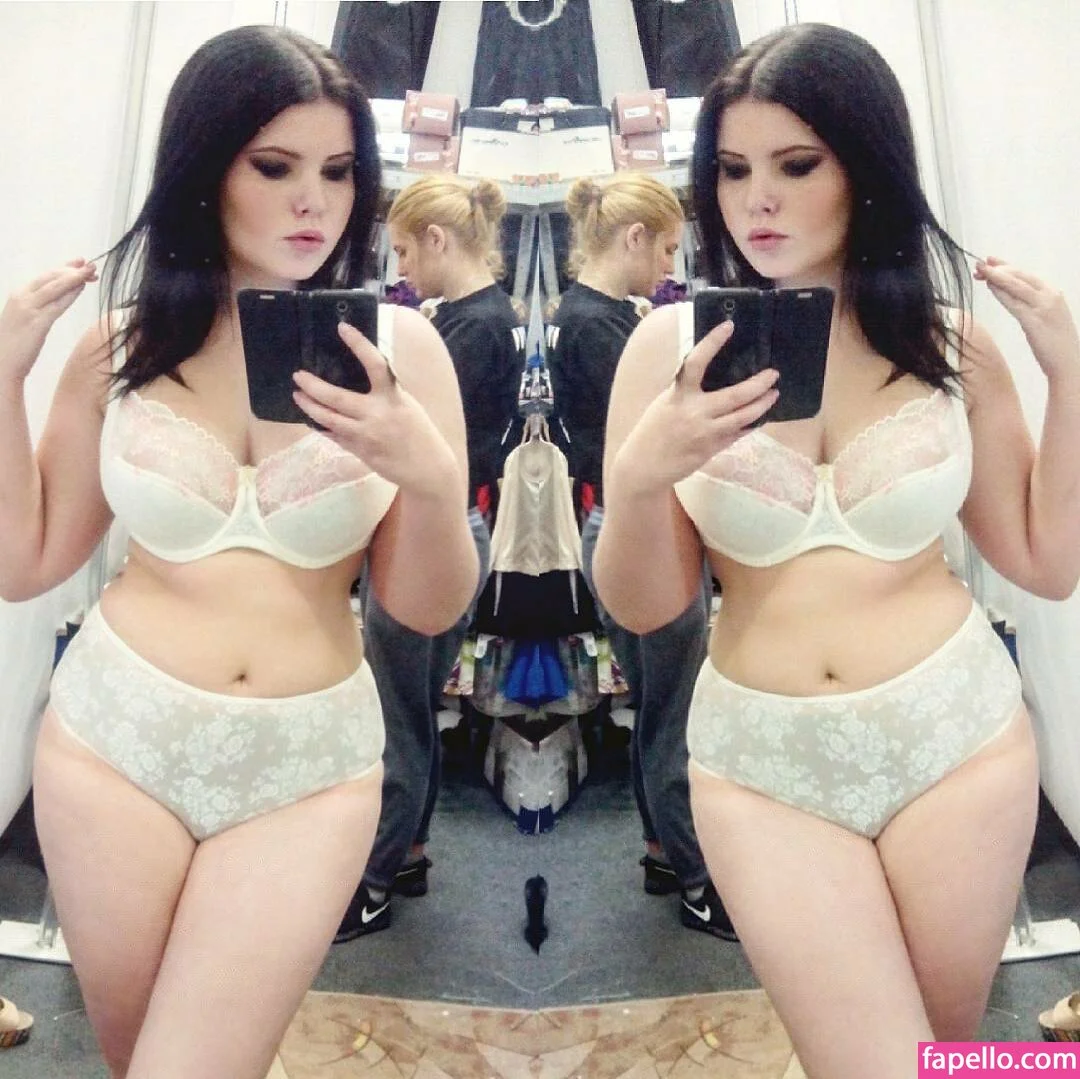 Anna Bernadi Onlyfans Photo Gallery 