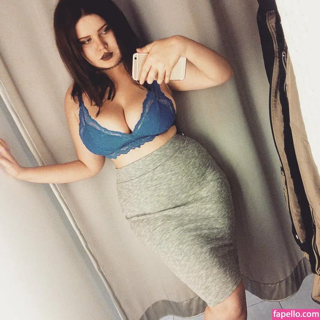 Anna Bernadi Onlyfans Photo Gallery 