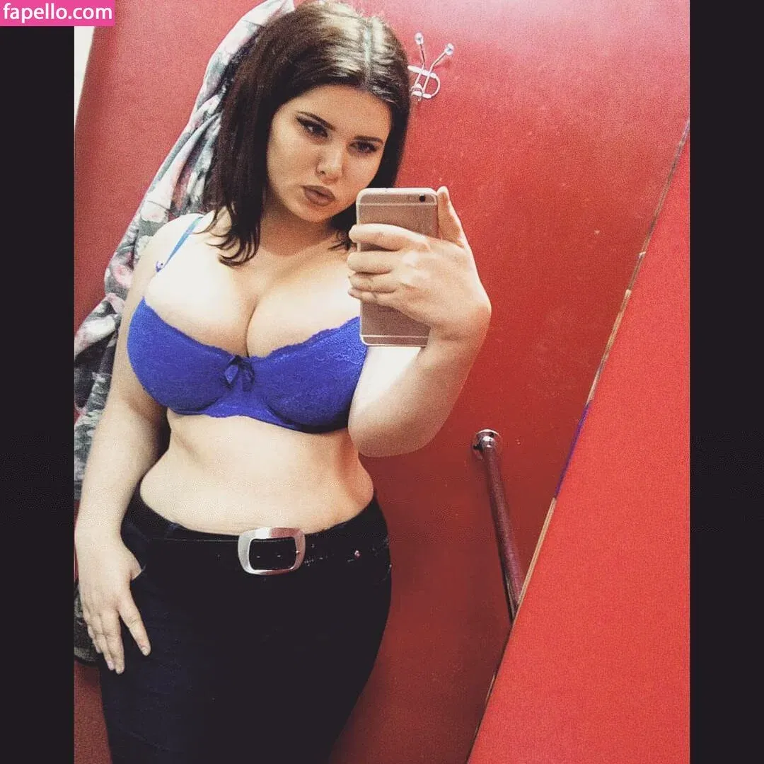 Anna Bernadi Onlyfans Photo Gallery 