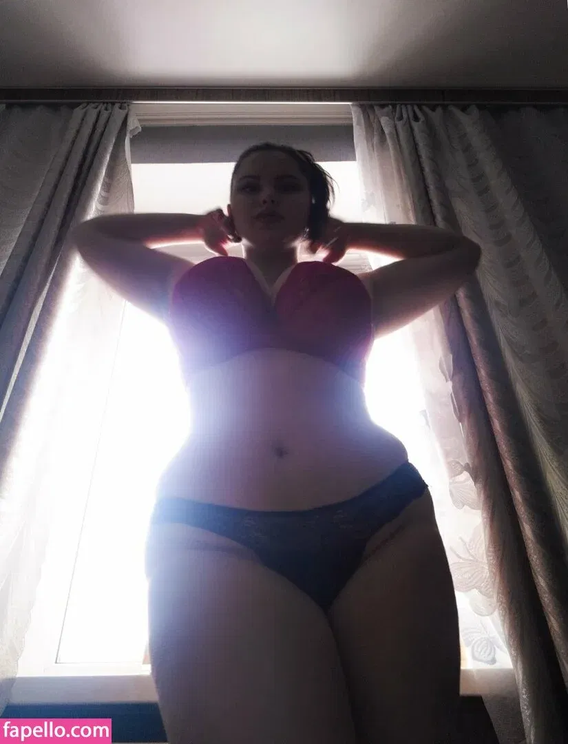 Anna Bernadi Onlyfans Photo Gallery 