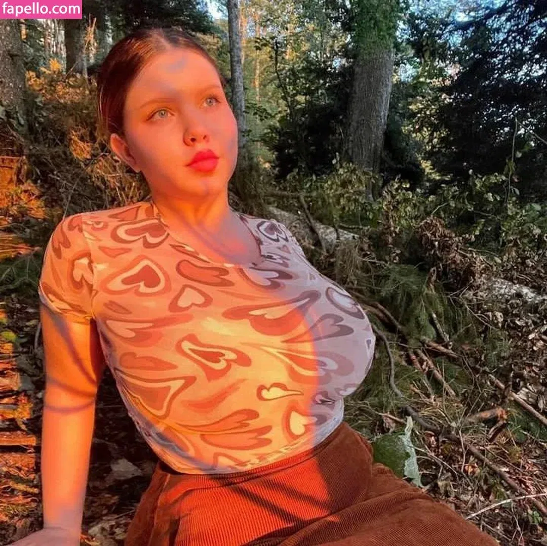 Anna Bernadi Onlyfans Photo Gallery 