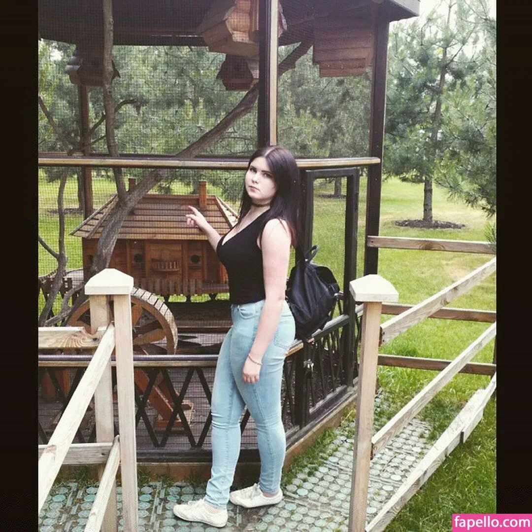 Anna Bernadi Onlyfans Photo Gallery 