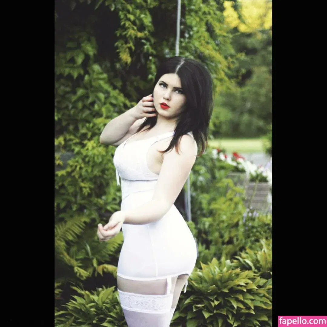 Anna Bernadi Onlyfans Photo Gallery 