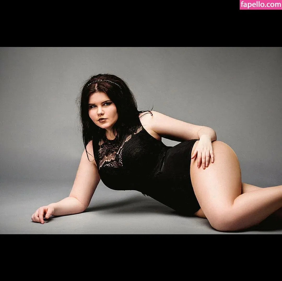 Anna Bernadi Onlyfans Photo Gallery 